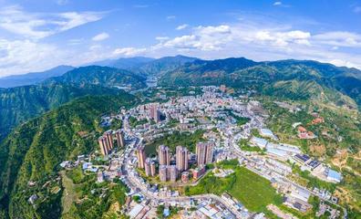 四川攀枝花市鹽邊縣委書記王興全:"釩鈦首縣 滋味鹽邊"的資源、空間、后發(fā)優(yōu)勢 將為共同富裕試驗區(qū)貢獻(xiàn)力量