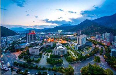 攀枝花市、米易縣被命名為國家園林城市、縣城